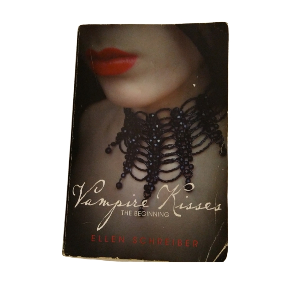 Vampire kisses the beginning by Ellen Schreiber